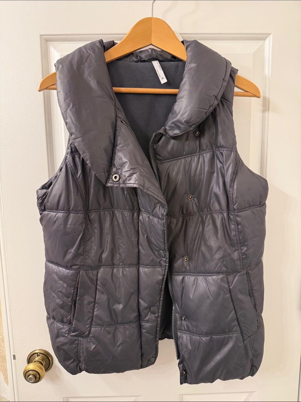 Old Navy Dark Gray Quilted Puffer Vest